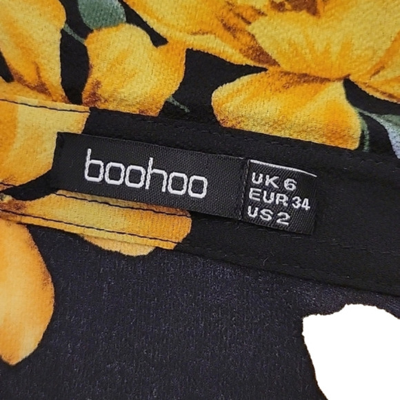 Floral Blouse - Picture 5 of 6